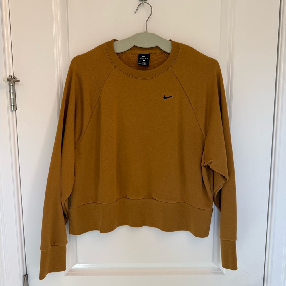 New Nike Women's Mustard Cropped Sweater & Matching Bra